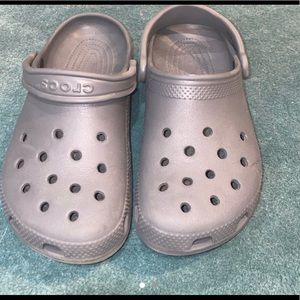 gray crocs